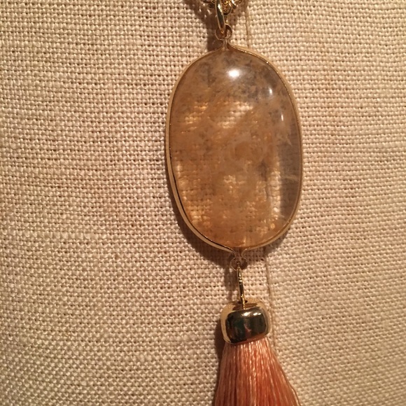 Dorothy Peach Tassel necklace 22” - Picture 2 of 3